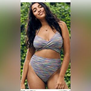 NWT Aerie Space Dye Bikini Top Padded Bra Textured Scoop , size Large. TOP ONLY